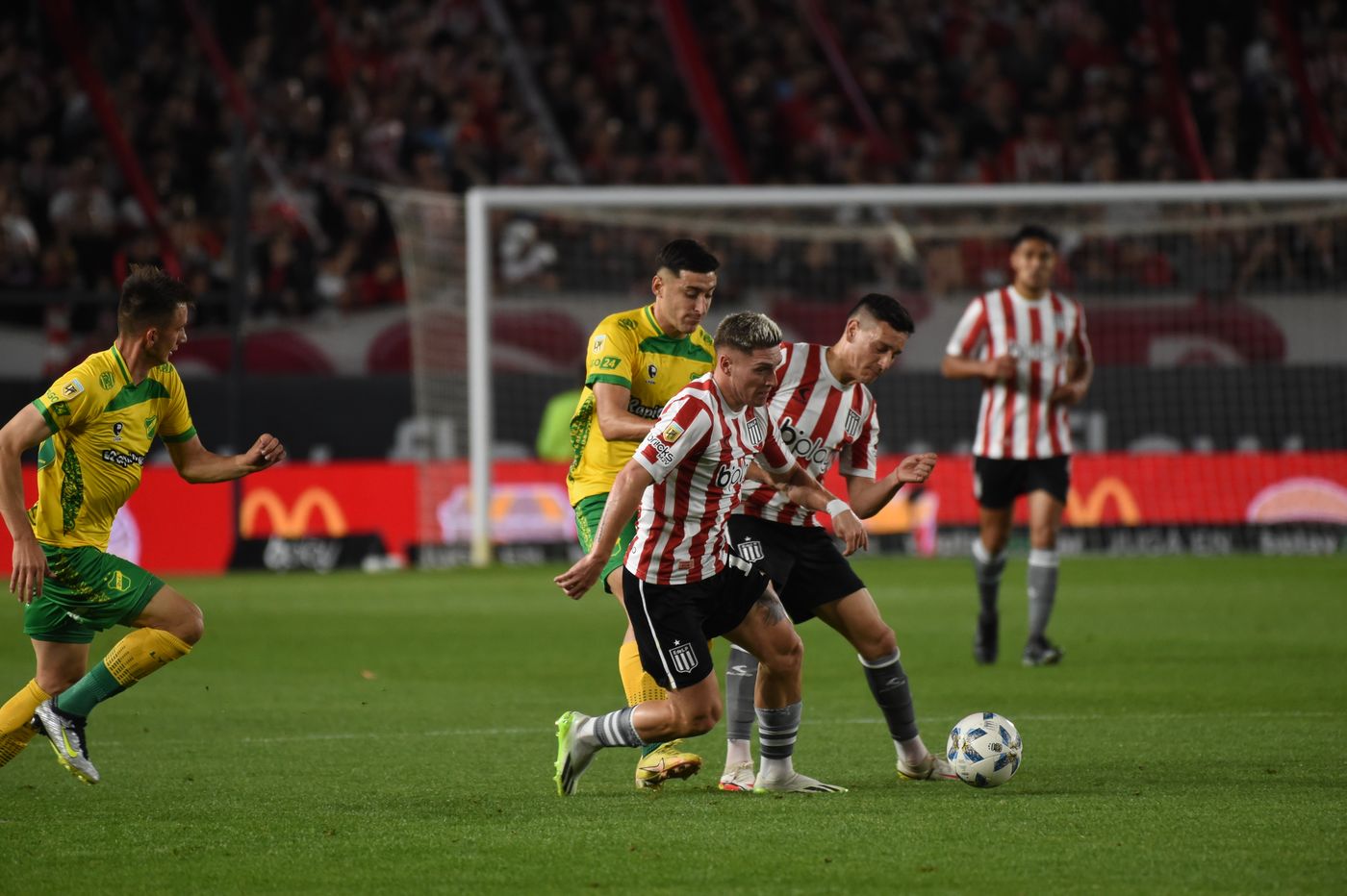 Estudiantes Defensa y Justicia Rollheiser 2.JPG