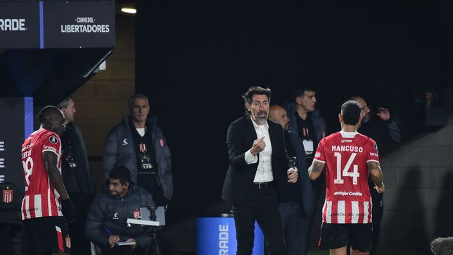 con enzo perez y mancuso en carrera, dominguez prepara el equipo