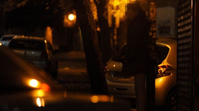 vecinos en alerta juntaron mas de 14 mil firmas contra la zona roja en el mondongo