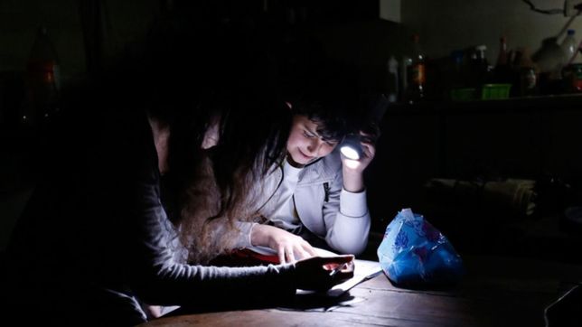 bronca contra edelap porque todavia hay miles de usuarios sin luz