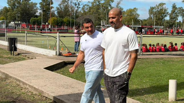 la curiosa anecdota de veron en manchester que incluyo pinas con rugbiers argentinos