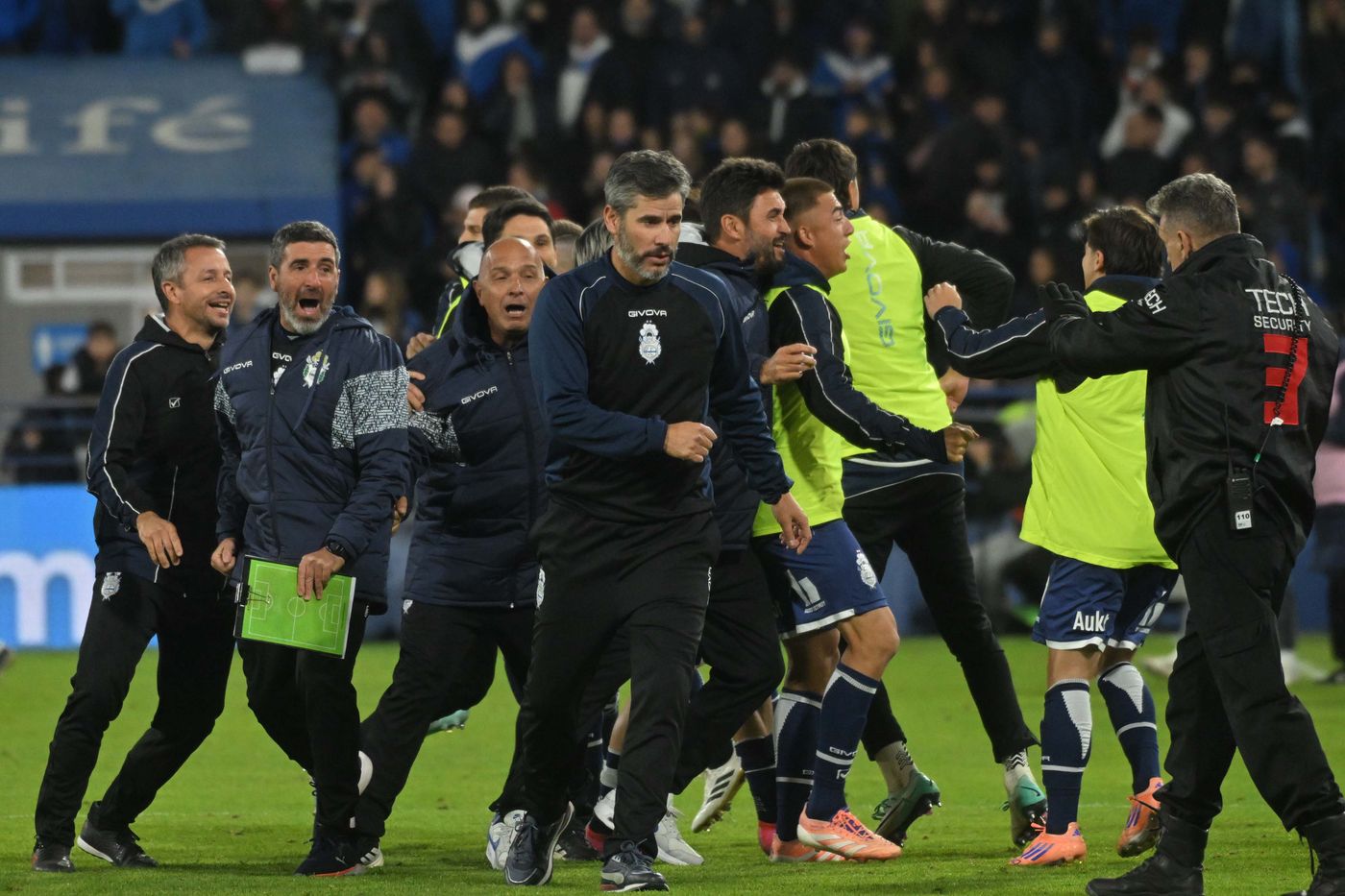 Gimnasia Vélez Pereyra