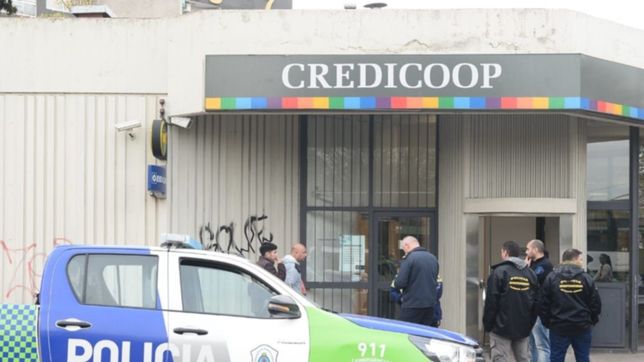 robo, disparos y muerte: el dia que un tiroteo sacudio el banco credicoop de la plata