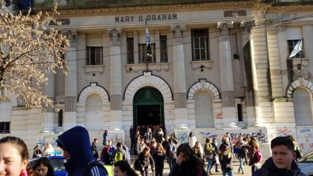 alarma y panico en las escuelas de la plata: hubo cuatro amenazas de bomba en tres horas