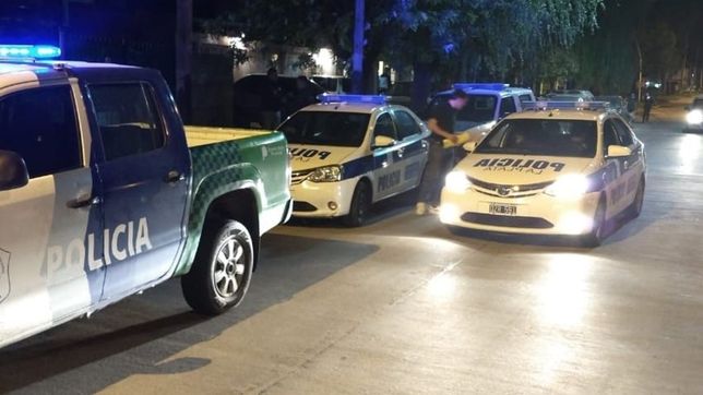 un grupo de chicos termino a las trompadas en medio de los festejos por la navidad