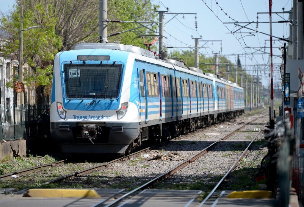 Trenes Argentinos Tren Roca La Plata Constitucion-0003.JPG