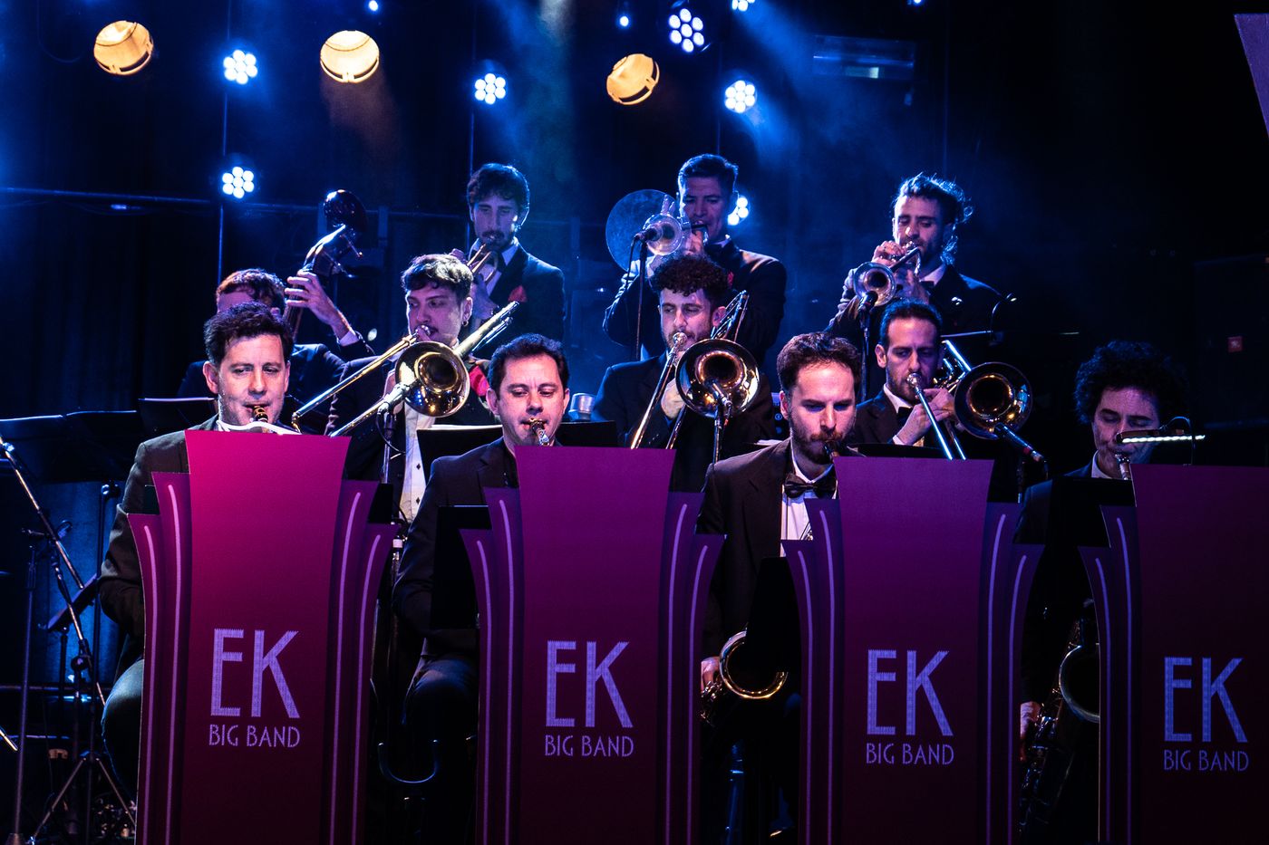 Es investigadora del Conicet y al mismo tiempo desarrolla su carrera de cantante