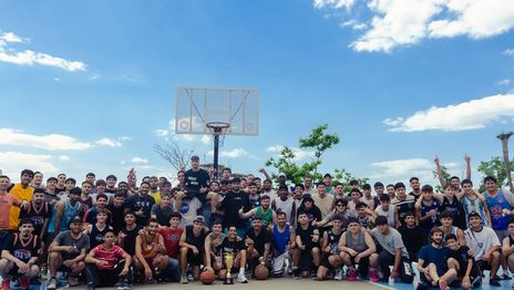 El descargo de los jugadores de Parque Alberti tras la violenta disputa por la cancha El descargo de los jugadores de Parque Alberti tras la violenta disputa por la cancha