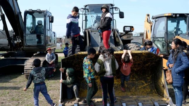 el gobierno invertira 150 millones de pesos en urbanizar la megatoma de los hornos