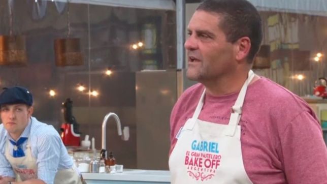 video: el taxista de berisso hizo trampa y fue el primer eliminado de bake off argentina