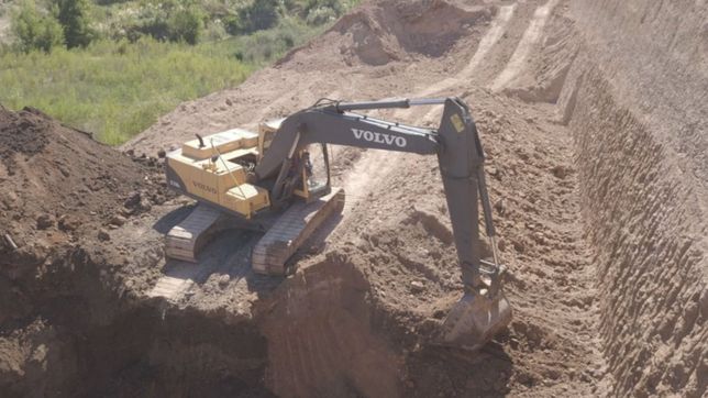 avanza el saneamiento y el relleno de la cantera para la construccion de distrito benoit