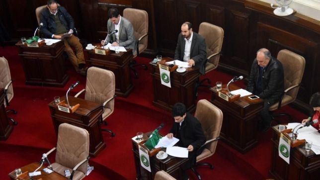 y si prueban con gobernar, la consigna de la oposicion en la plata tras el mensaje de macri