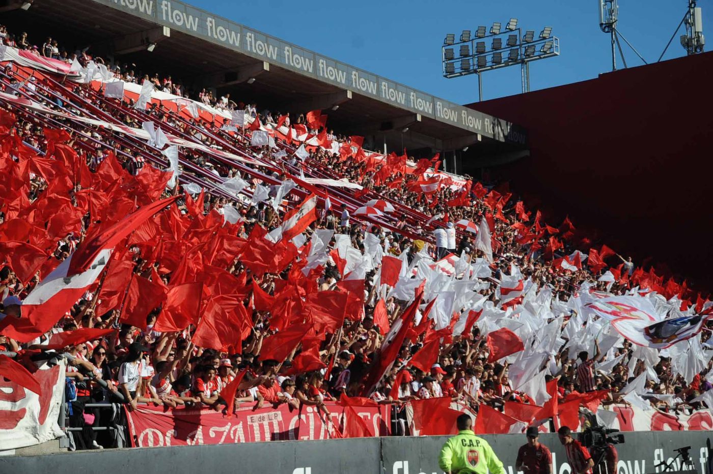 Hinchada Estudiantes (5).JPG