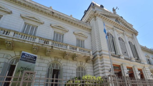 judiciales exigen la reapertura de paritarias y se suman al pedido de estatales y medicos