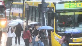 gris, caluroso y con amenaza de tormentas, asi va a seguir el clima gris, caluroso y con amenaza de tormentas, asi va a seguir el clima