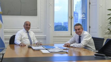Confirman que Manzur se vuelve a Tucumán y Agustín Rossi asume como jefe de Gabinete