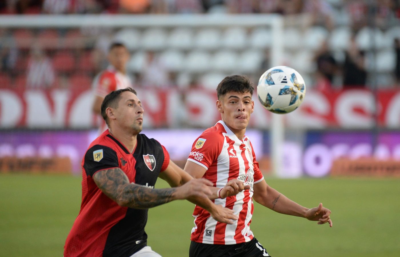 Newells Estudiantes Zapiola.jpeg