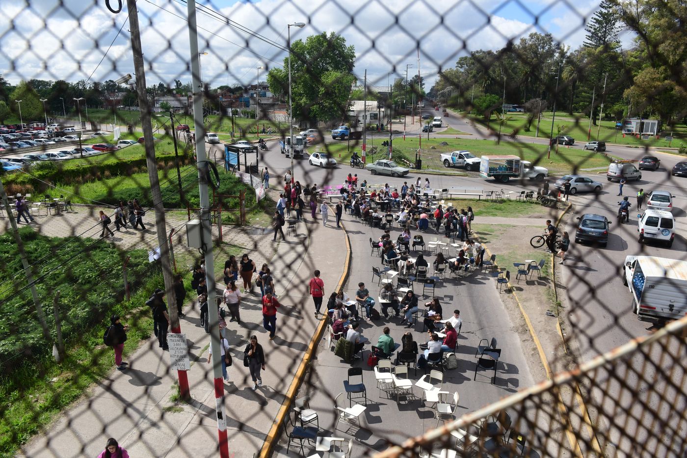 Clase pública en la facultad de Psicología (2).jpeg