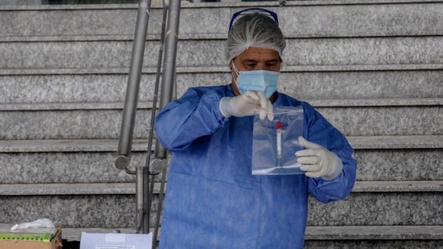 confirman el contagio de 11.968 casos nuevos de coronavirus en argentina