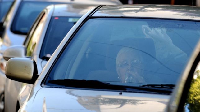 los restos de la mama de cristina kirchner fueron cremados en un cementerio privado