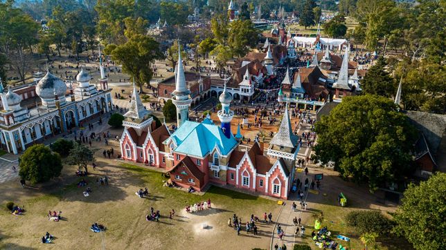 mas de 25 propuestas en una agenda municipal cargada de actividades a la plata