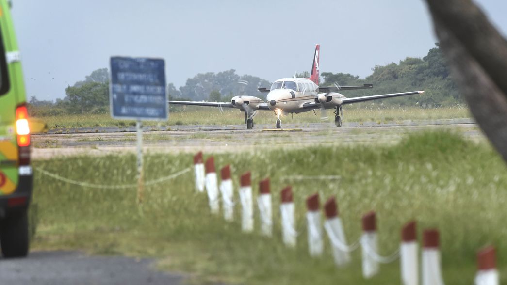Legisladores vuelven a la carga con la idea de privatizar el aeropuerto de La Plata