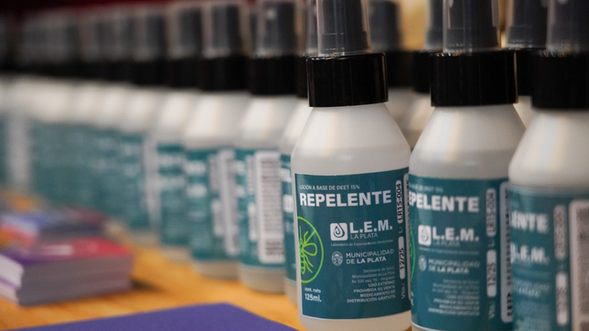 presentaron el plan de prevencion contra el dengue para la temporada de verano en la plata