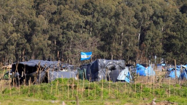 la justicia de la plata ordeno el desalojo de las tierras tomadas en guernica