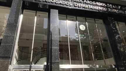 El gobierno de Javier Milei impulsa un proyecto para eliminar la matrícula obligatoria
