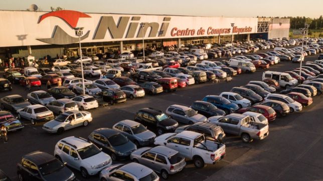 corrida cambiaria y devaluacion: desmienten que nini haya cerrado por el aumento del dolar