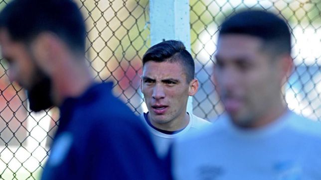 hurtado todavia no regreso del viaje y troglio concentro a alejandro melo