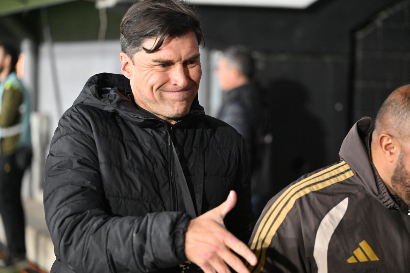 Alexander Medina durante la ida entre Estudiantes y Flamengo.