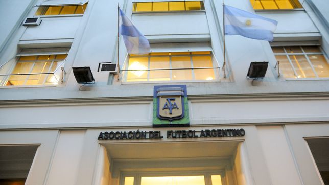 la afa contrataca y apunta a star+ por la exclusividad de la final entre estudiantes y river