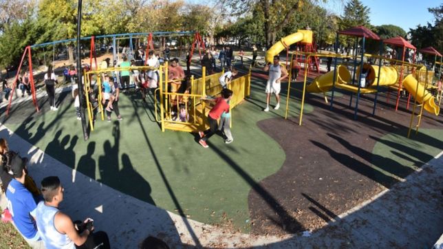 terminaron las obras de remodelacion de la plaza almafuerte en berisso