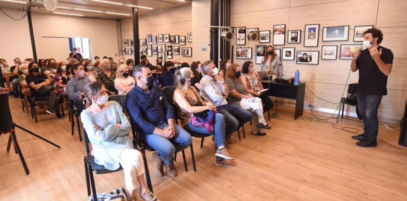 1639515688946.jpg?x=7&y=162&width=1486&height=743&rotate=0&scaleX=1&scaleY=1&ow=1500&oh=998&&cw=1920&ch=950