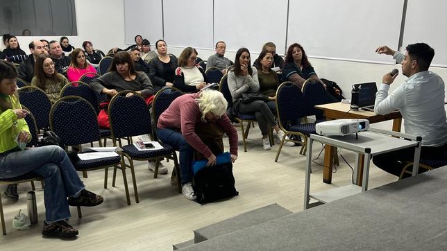 de cara a las elecciones, arrancan en la plata las capacitaciones presenciales para las autoridades de mesa