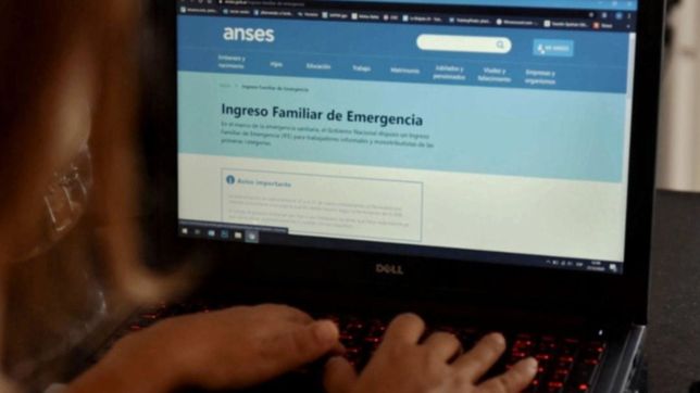 multaron a un conocido banco por hacer descuentos a los beneficiaros del ife