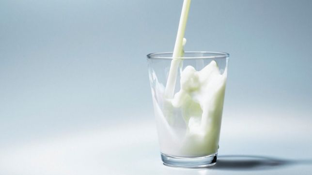 prohibieron la venta dos conocidas marcas de leche y oregano en el pais