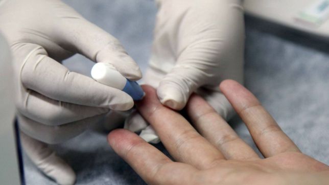 realizan testeos gratis en la plata por el dia mundial de la lucha contra el sida
