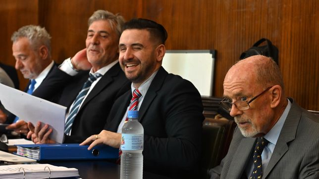 funcionarios y abogados de la plata declararon en el juicio oral a un exfiscal acusado de corrupcion