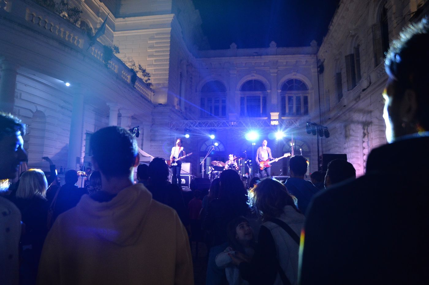 La Municipalidad de La Plata armó una propuesta con grupos musicales, ferias de artesanías y danzas. La Municipalidad de La Plata armó una propuesta con grupos musicales, ferias de artesanías y danzas.