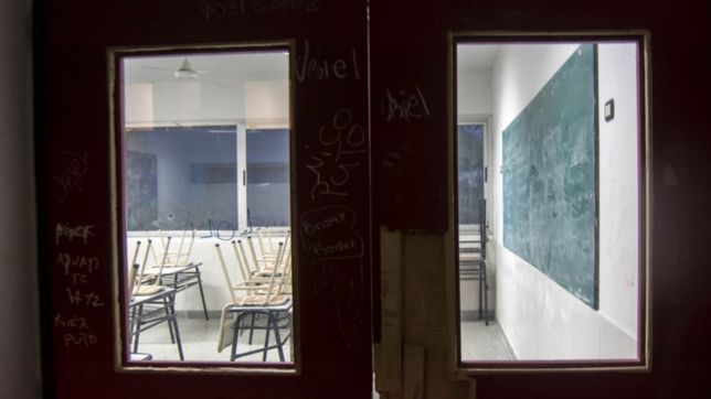 arranco el paro de un gremio docente de la provincia por el aumento de casos de covid-19