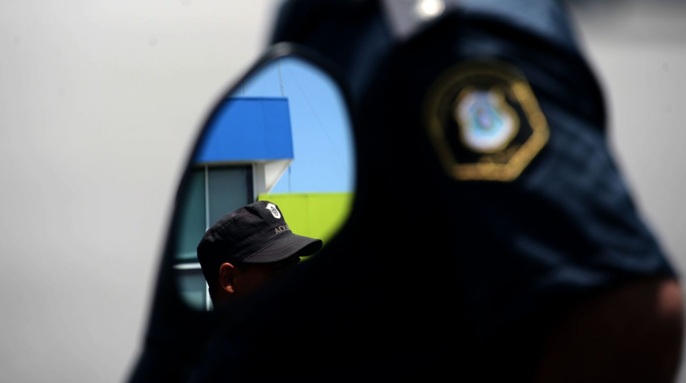 Policia Seguridad Operativo Sol 5.JPG