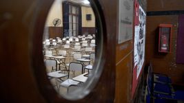 los nodocentes de la unlp arrancan otras 48 horas de paro en medio de protestas nacionales los nodocentes de la unlp arrancan otras 48 horas de paro en medio de protestas nacionales