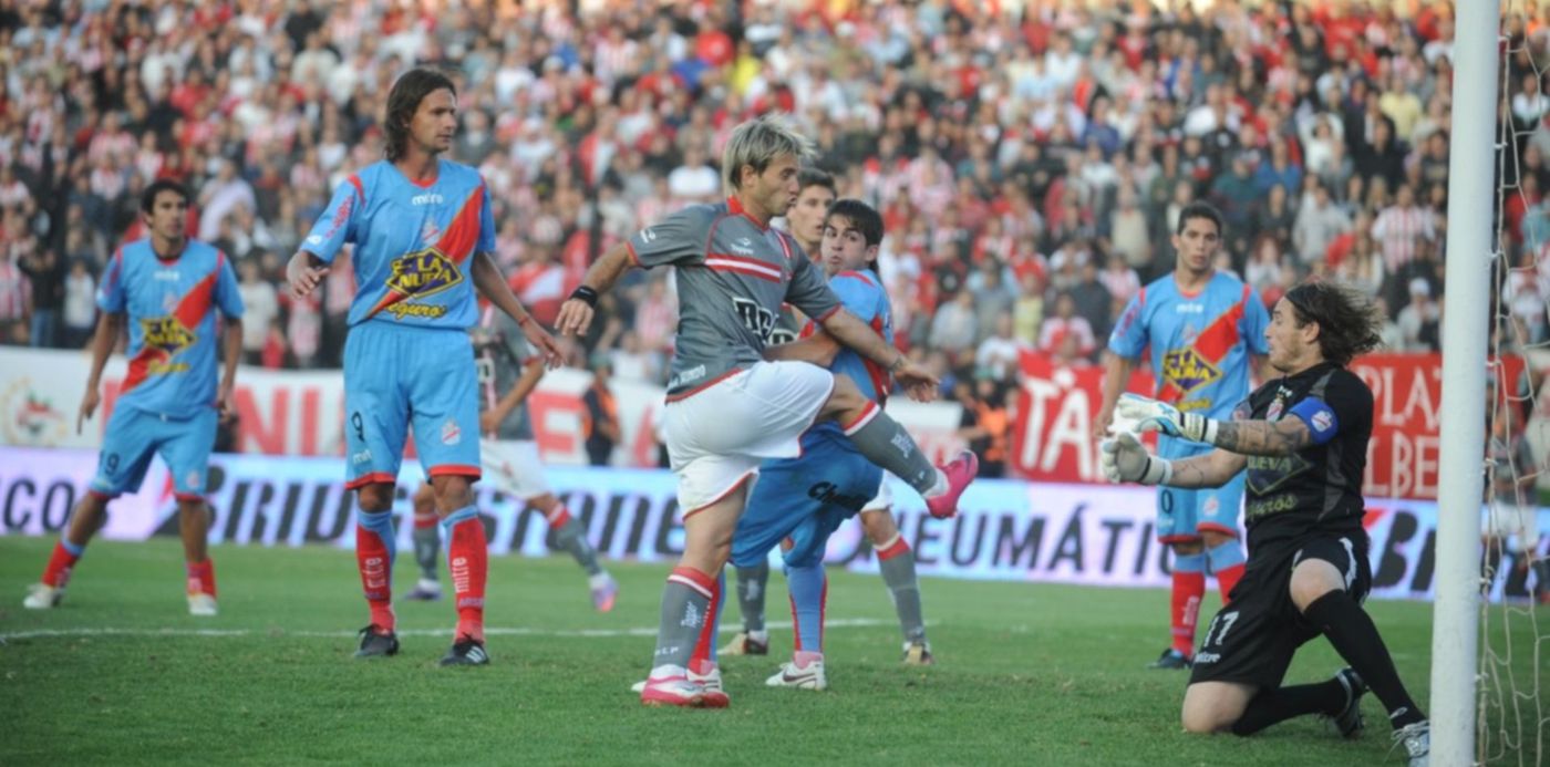 1579689216840.jpg?x=7&scaleX=1&ow=1500&y=185&width=1493&height=747&rotate=0&scaleY=1&oh=998&&cw=1920&ch=950