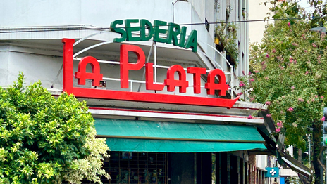 La Comuna busca crear un sello para distinguir a los comercios de La Plata con más de 50 años