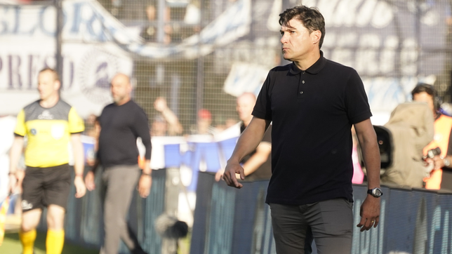 el particular historial del cacique medina en los clasicos y enfrentando a gimnasia