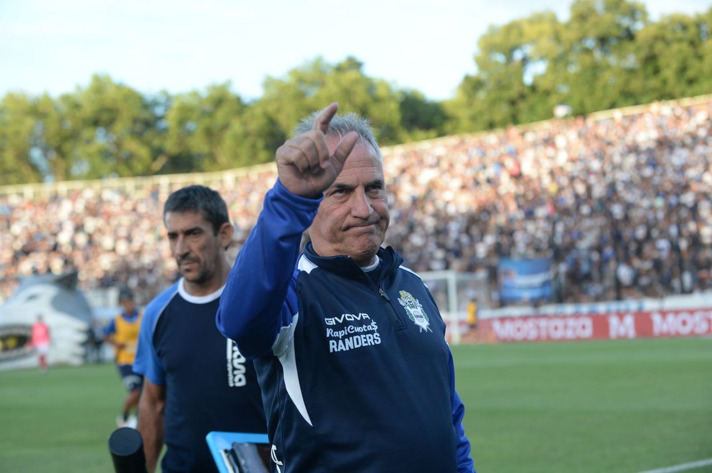 Gimnasia Huracan Madelón.jpg