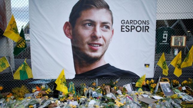 confirmaron que el cuerpo hallado en el avion hundido es el del futbolista emiliano sala