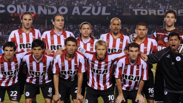 dos campeones de america del pincha se enfrentaron en la bombonera